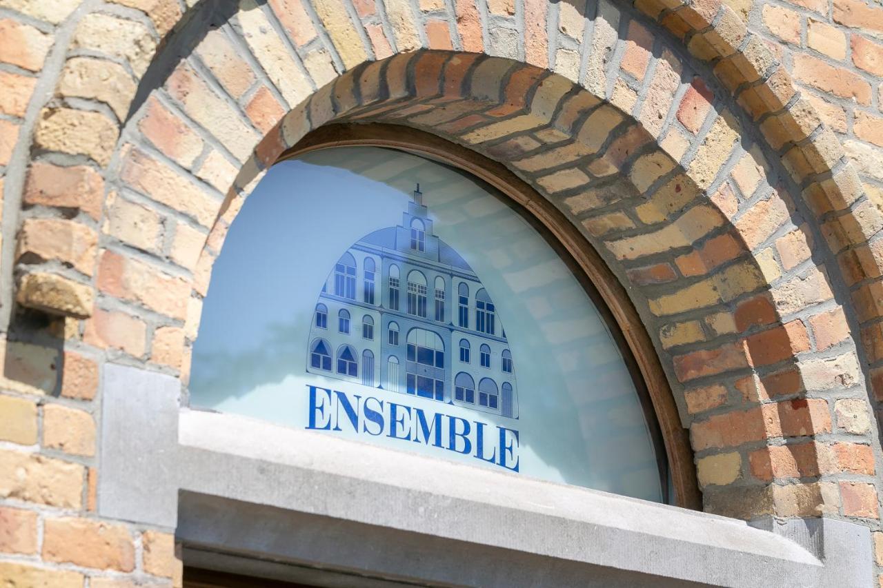 Fantastisch Herenhuis Ensemble Ieper Exteriér fotografie