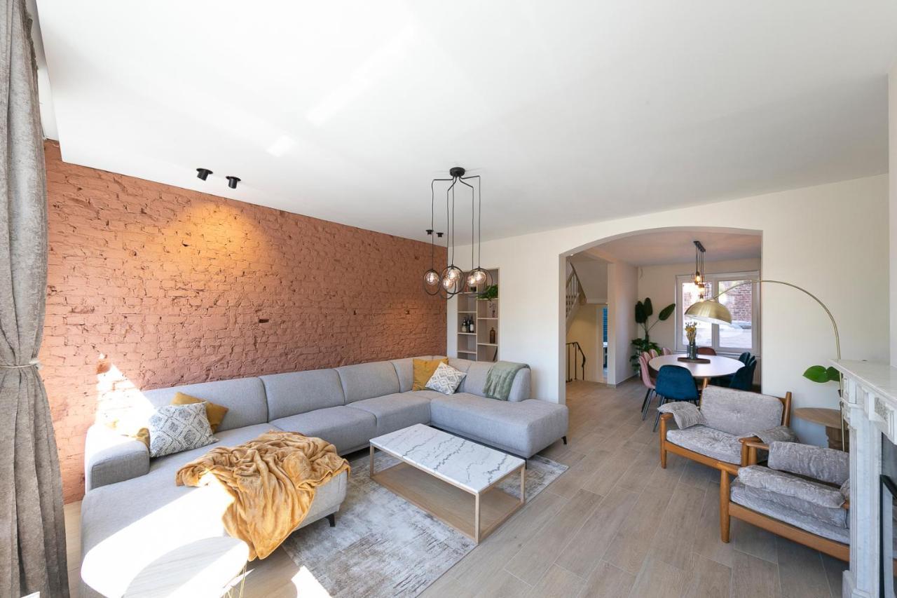Fantastisch Herenhuis Ensemble Ieper Exteriér fotografie